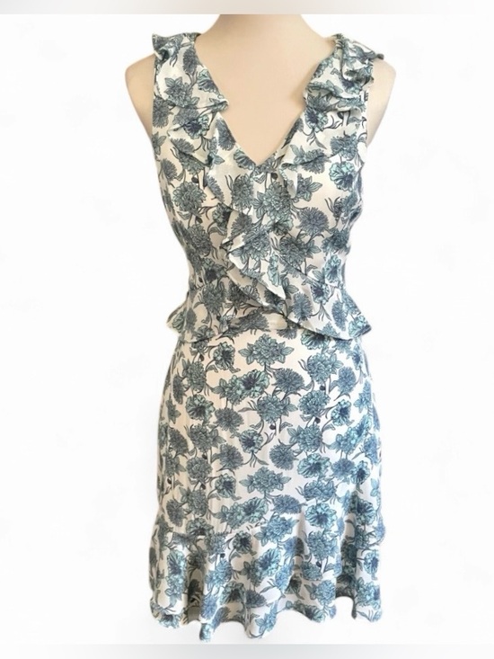 Gianni Bini Dresses & Skirts - GB Gianni Bini Floral Ruffle V-Neck Peplum Mini Dress Size L Green White